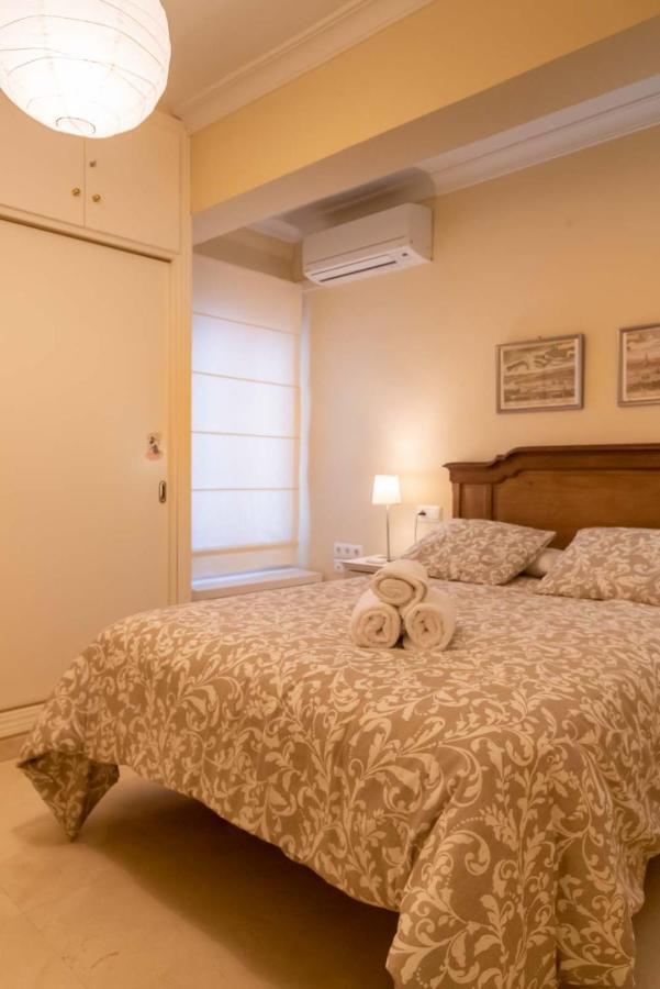San Antonio Donkey Apartment Севиля Екстериор снимка