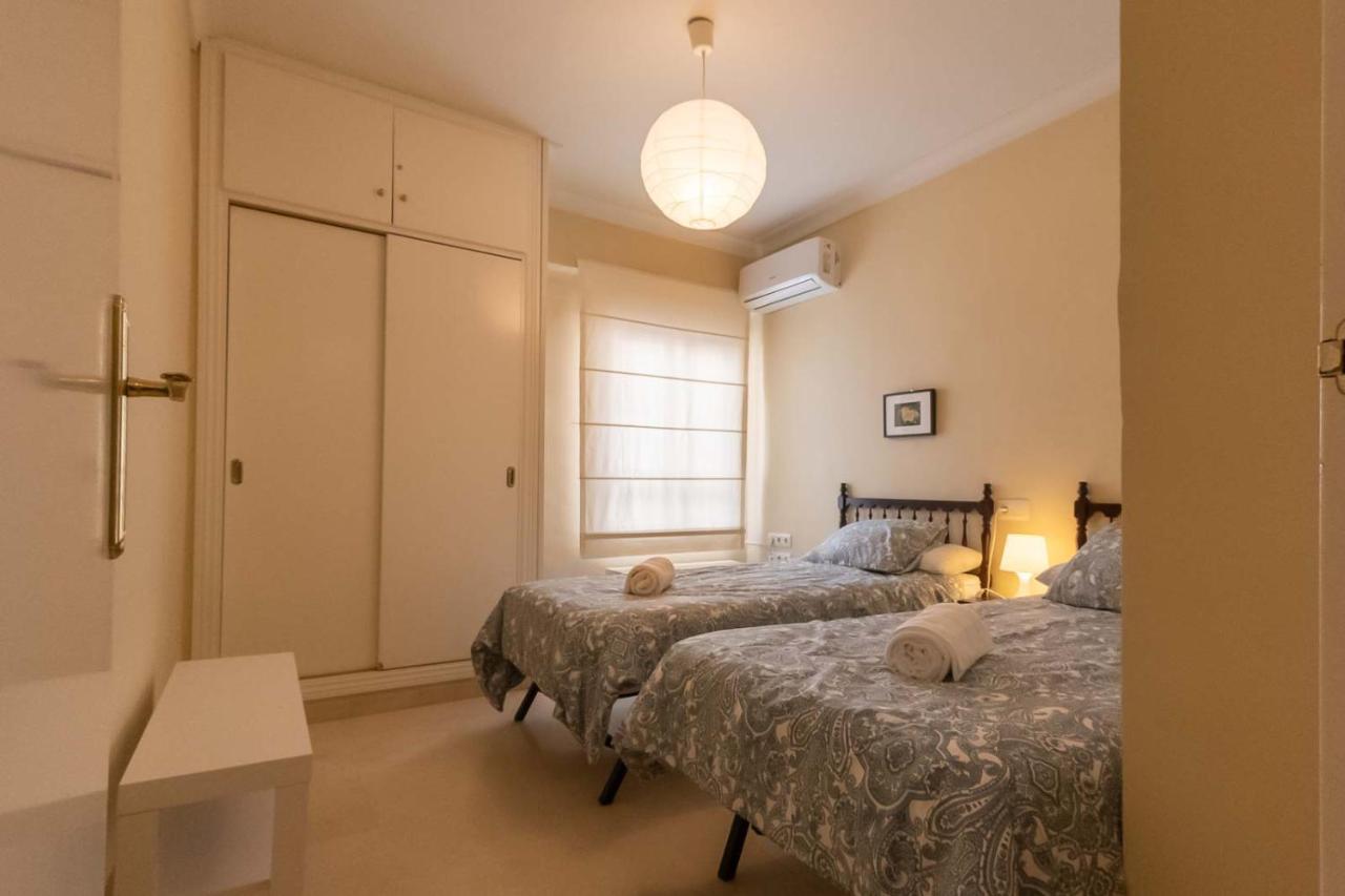 San Antonio Donkey Apartment Севиля Екстериор снимка